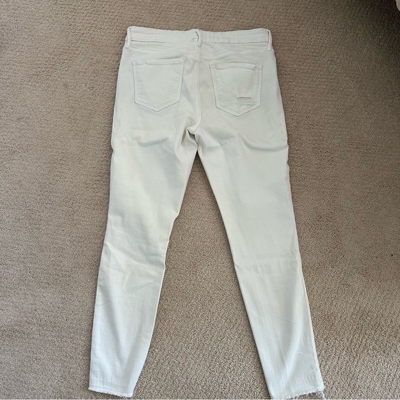 Old Navy Rockstar Mid Rise Jeans - Picture 3 of 9